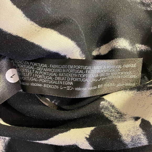 NWT Massimo Dutti Buttoned Down Women’s Long Sleeve Animal Print Blouse Top Sz 6 - Picture 11 of 12